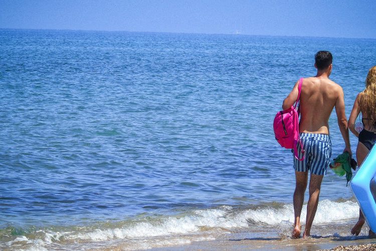 Καιρός σήμερα: Καλό μήνα με άνοδο της θερμοκρασίας – Ποιες περιοχές θα «ψηθούν» περισσότερο