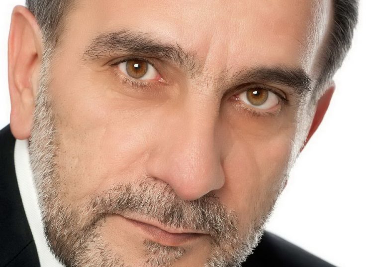 Απ. Κατσιφάρας: Υπολογιστές και εργαστήρια στα σχολεία της Δυτικής Ελλάδας