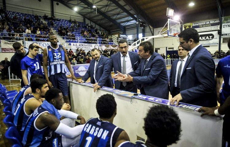 Καλαμπάκος: “Ζητάμε σεβασμό – Δεν χάσαμε από τη διαιτησία, αλλά δεν μας βλέπουν με…”