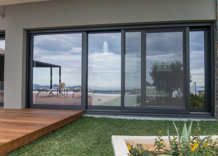 Όλα όσα πρέπει να γνωρίζετε για την αντικατάσταση των κουφωμάτων σας