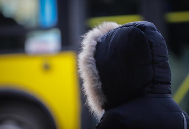 Καιρός: Κρύο Σάββατο και κατά τόπους βροχές!