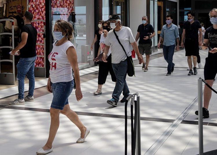 Αυτά είναι τα μέτρα που εισηγείται η επιτροπή εμπειρογνωμόνων μετά τα τοπικά lockdown