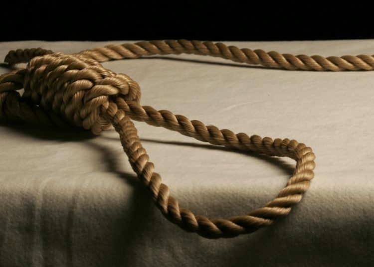 Αυτοκτονία-σοκ στα Φάρσαλα: Φοιτητής κρεμάστηκε μέσα στο σπίτι του φίλου του!