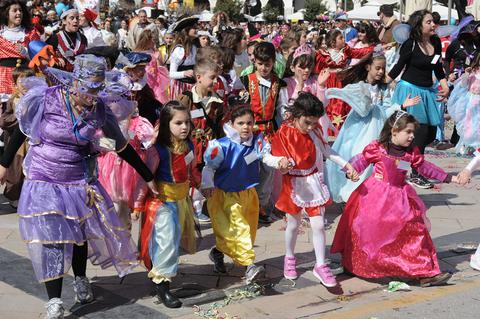 Ξεκινάει το Σάββατο το Καρναβάλι της Πάτρας