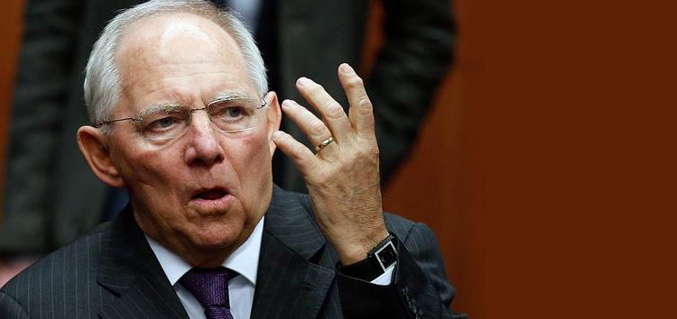 «Bόμβα» Σόιμπλε: Η αποχώρηση του ΔΝΤ από το ελληνικό πρόγραμμα σημαίνει νέα διαπραγμάτευση