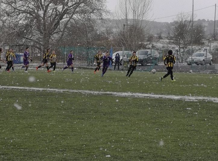 Γυναικείο Ποδόσφαιρο: Διπλό στα χιόνια της Τρίπολης η Νίκη Τραγανού