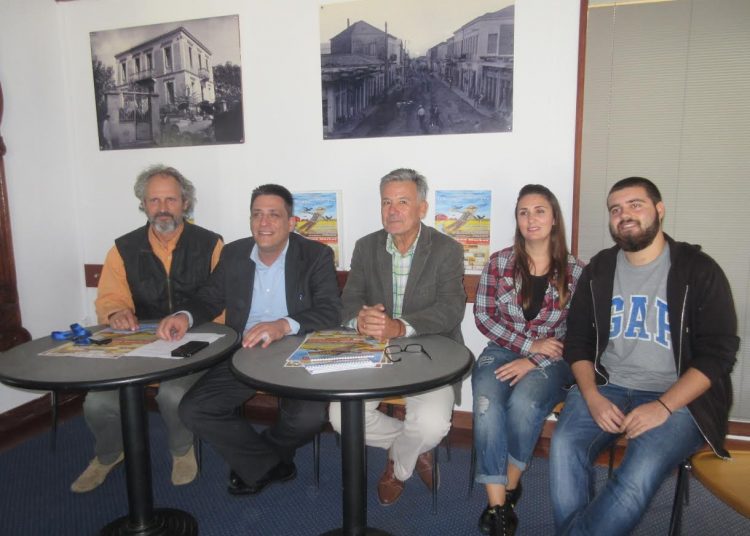 «Το Όνειρο του Σκιάχτρου» στο  Λαζαράκειο Δημοτικό Μεγάρο Ήλιδας