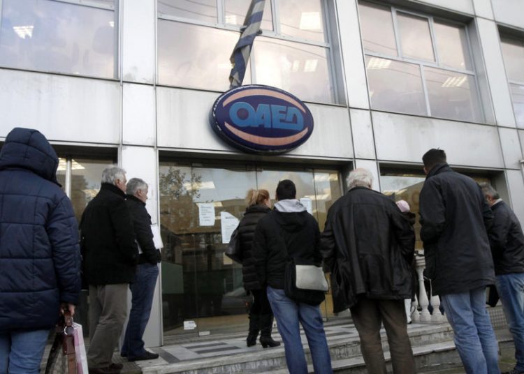 ΟΑΕΔ: Αιτήσεις για 43.550 θέσεις σε 12 προγράμματα