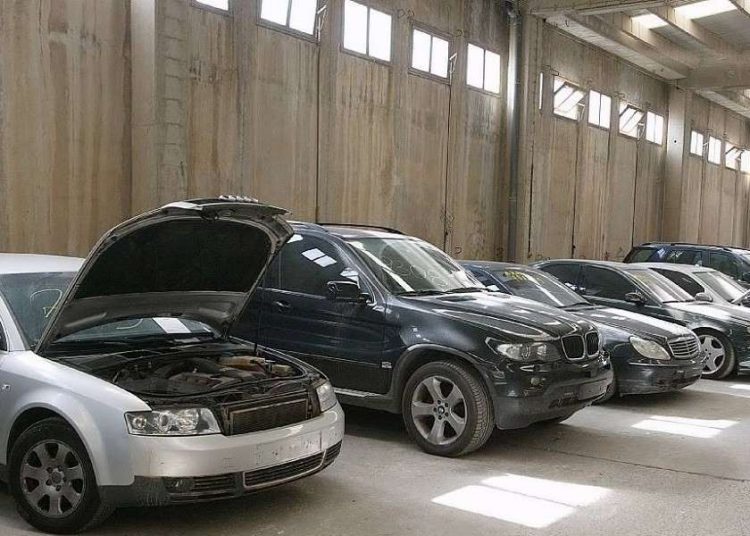 Στο «σφυρί» βγάζει 68 αυτοκίνητα ο ΟΔΔΥ Πάτρας από 300 ευρώ