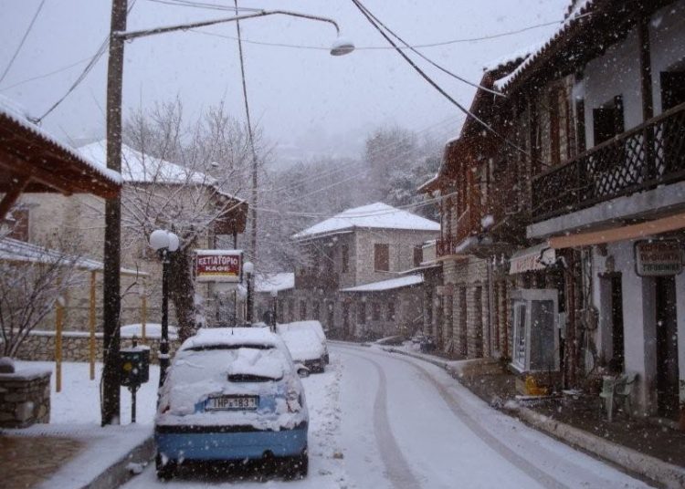 Στα «λευκά» Καλάβρυτα – Ανδρίτσαινα – Ορεινή Ναυπακτία