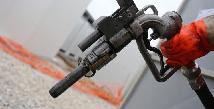 Πετρέλαιο θέρμανσης: Ξεκινά σήμερα η διάθεσή του -Ακόμα και κάτω από 80 λεπτά το λίτρο η τιμή του