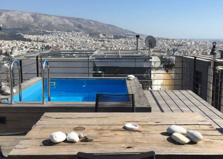 6 πανέμορφα (και οικονομικά) σπίτια του Airbnb με απίστευτη θέα στο κέντρο της Αθήνας -Ιδανικά για ένα ΣΚ