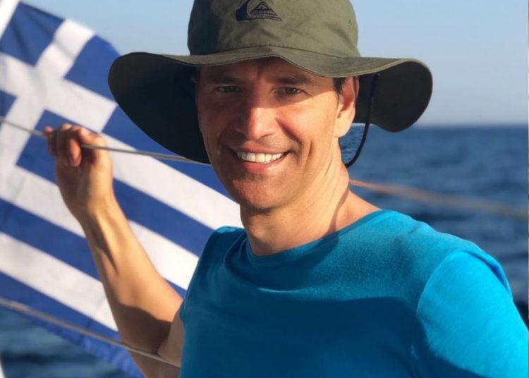 Σάκης Ρουβάς: Τα παιχνίδια με τα παιδιά και το τρυφερό μήνυμα που έστειλε!