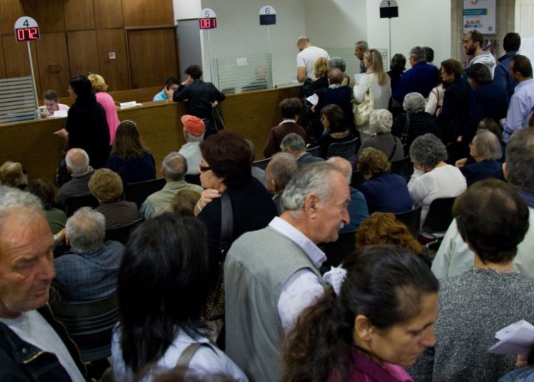 Ποιοί δικαιούνται την εθνική σύνταξη – Οσα πρέπει να γνωρίζετε (Παραδείγματα)