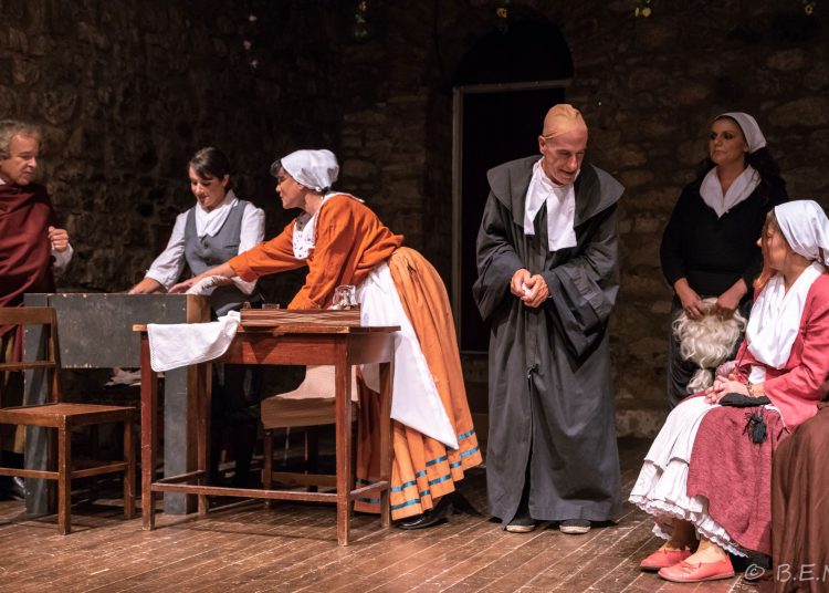 “Σπασμένη Στάμνα” στον Πολυχώρο Πολιτιστικών Δραστηριοτήτων Δήμου Ήλιδας