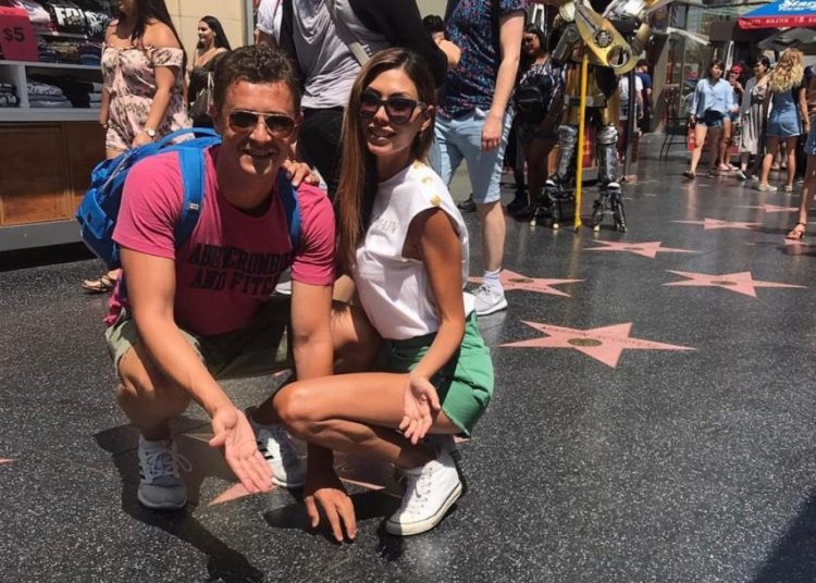 Αντώνης Σρόιτερ – Ιωάννα Μπούκη: Διακοπές με τις κόρες τους στην Πάρο! [video]