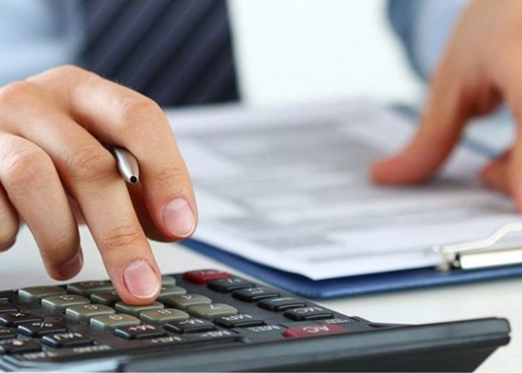Εφορία: Πώς θα αποφύγετε τον πρόσθετο φόρο λόγω τεκμηρίων