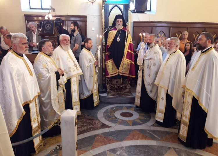 Λαμπρή και ιεροπρεπή, η εορτή της Αγίας Κυριακής στον Πύργο