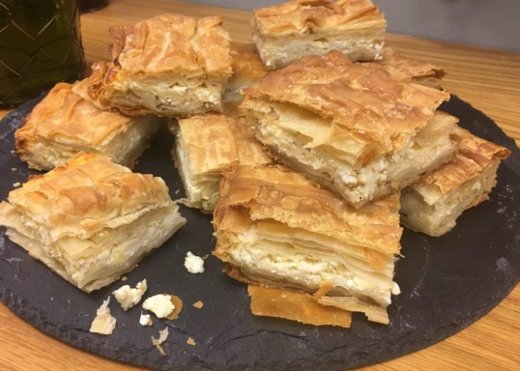 Τυρόπιτα της τεμπέλας