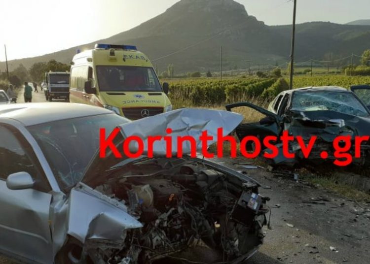 Νεμέα: Ένας νεκρός και 8 τραυματίες σε τροχαίο δυστύχημα – Δείτε φωτογραφίες