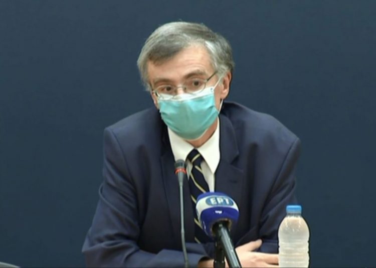 Κορωνοϊός: Δραματική προειδοποίηση Τσιόδρα – «Αδύνατο να ελεγχθεί η διασπορά αν δεν τηρηθούν πιστά τα μέτρα»