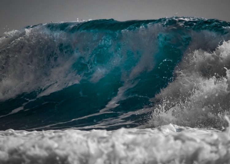 «Πιθανό τσουνάμι στην Ελλάδα – Ποιες περιοχές κινδυνεύουν»