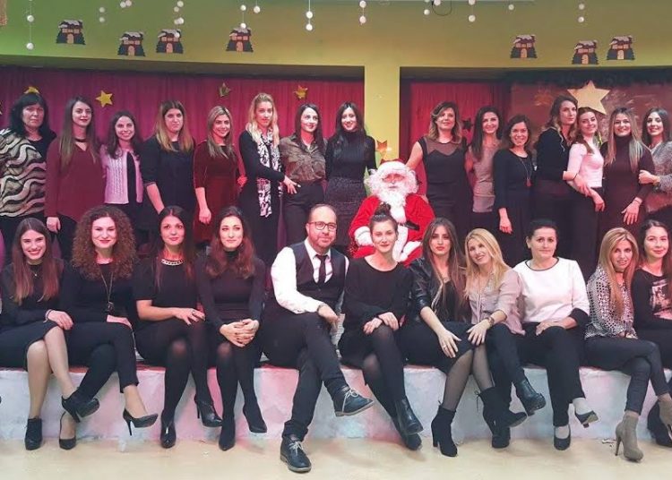 Εκπληκτική Χριστουγεννιάτικη γιορτή από την Πρότυπη Προσχολική αγωγή “Ρήγας”