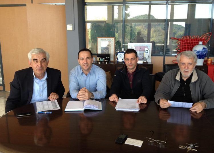 Συνάντηση στο Δημαρχείο Αρχαίας Ολυμπίας για την δακοκτονία