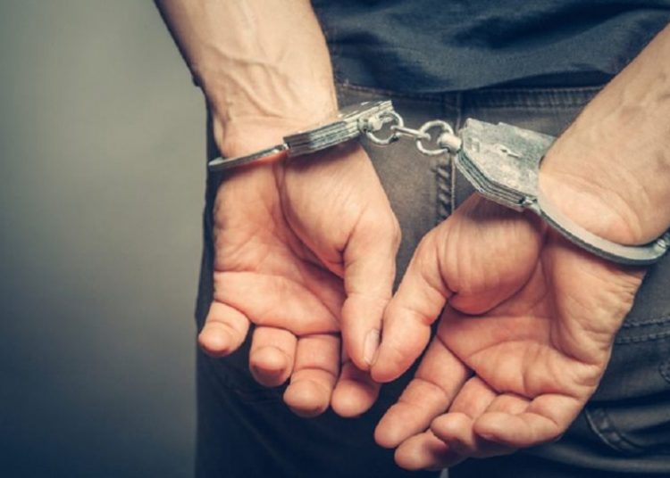 Πύργος:Συνελήφθη παιδί «μάλαμα» από αστυνομικούς