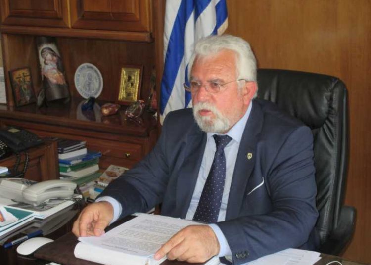 Σε προκαταρτική εξέταση ο πρόεδρος του ΦοΔΣΑ X. Χριστοδουλόπουλος, διότι αρνήθηκε τρεις φορές να παραλάβει στον ΧΥΤΥ απορρίμματα της Αιγιάλειας