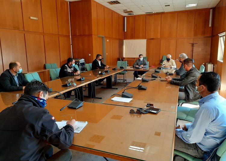 Συνάντηση Αντιπεριφερειάρχη Π.Ε Ηλείας Β. Γιαννόπουλου με επιχειρηματίες πώλησης οχημάτων