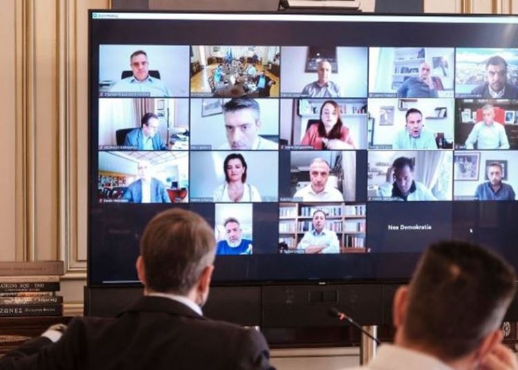 Γρίφος η άρση του lockdown για την Κυβέρνηση – Τα σενάρια για 21 Δεκεμβρίου