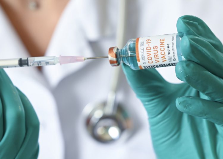 Παραίτηση προέδρου Επιτροπής Εμβολιασμού Νοσοκομείου Θεσ/νίκης – «Δεν κάνω το εμβόλιο, δεν μπορώ και να πείσω άλλους»