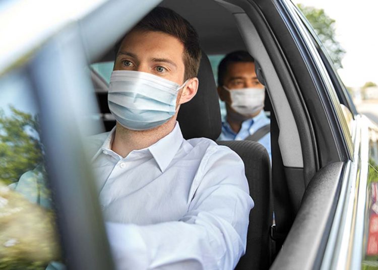 Μάσκα στο αυτοκίνητο: Πότε είναι υποχρεωτική -Πότε διπλασιάζεται το πρόστιμο