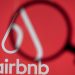 Airbnb: “Βουτιά” 25% μετά την IPO – Οι ιδρυτές της έχασαν $5 δισ. σε 3 ημέρες