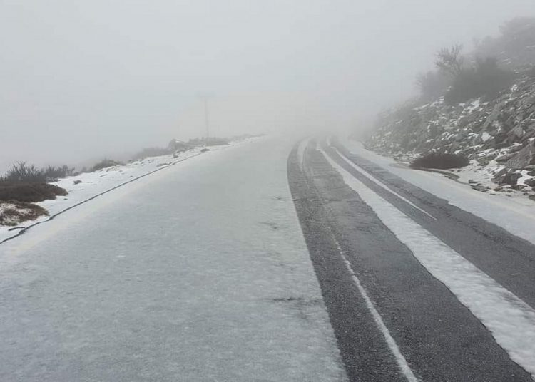 Καιρός: Εισβολή ψυχρού κύματος από τα δυτικά με καταιγίδες και χιόνια