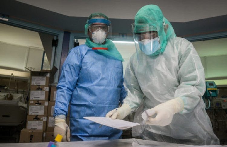 Κορωνοϊός: 1.395 νέα κρούσματα, τα 9 στην Ηλεία – 102 ακόμα νεκροί – 583 οι διασωληνωμένοι (11/12)