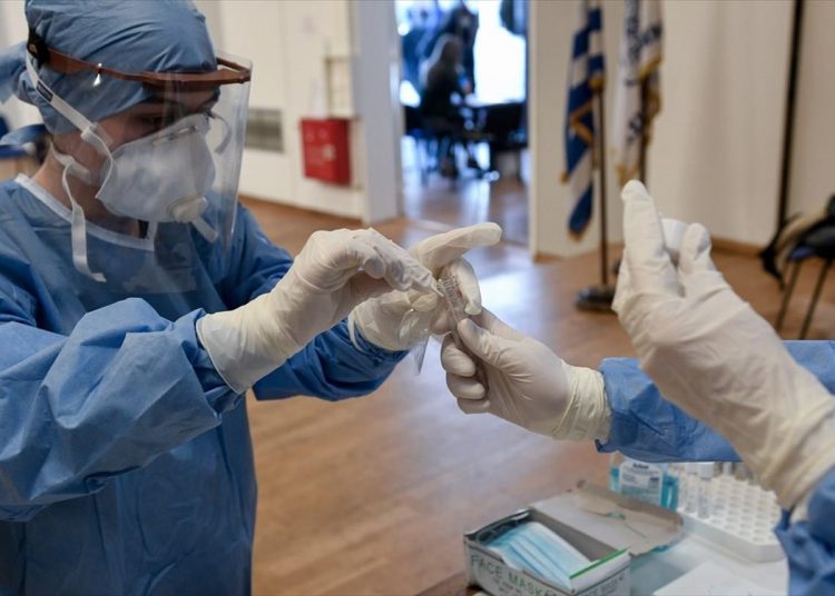 Κορωνοϊός: 901 νέα κρούσματα, τα 2 στην Ηλεία – 534 οι διασωληνωμένοι – 58 ακόμα θάνατοι (19/12)