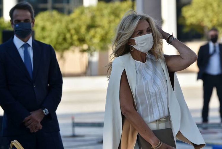 Κορωνοϊός: Στις 28 Δεκεμβρίου εμβολιάζονται Κυριάκος και Μαρέβα Μητσοτάκη