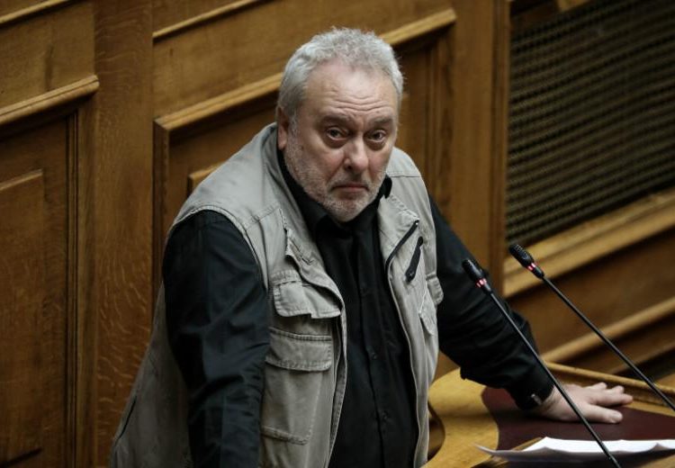 Επιτέλους! … προσλαμβάνεται ο Γρηγόρης Ψαριανός!