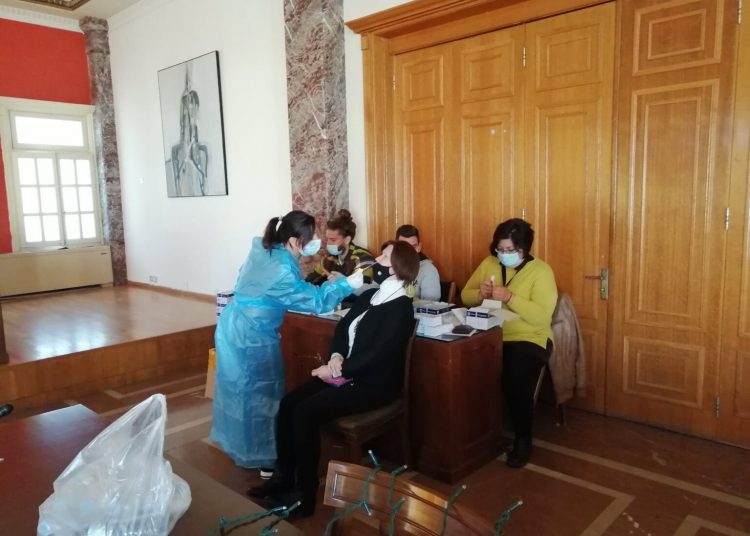 Δ. Πύργου: Προληπτικοί έλεγχοι για κορωνοιό από κλιμάκιο του ΕΟΔΥ στους υπαλλήλους