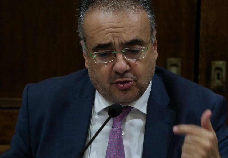 Τα «έσπασαν» οι δικηγόροι με την κυβέρνηση για το επίδομα των 400 ευρώ