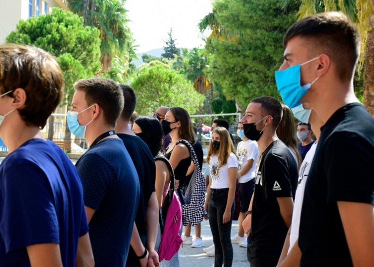 Πώς θα ανοίξουν από αύριο Γυμνάσια και Λύκεια -Τι θα γίνει με διαγωνίσματα, βαθμολογίες και απουσίες