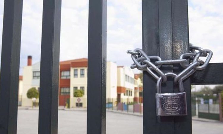 Γρίφος το άνοιγμα Δευτεροβάθμιας και Λιανεμπορίου – Επανεκτιμήσεις τις επόμενες μέρες