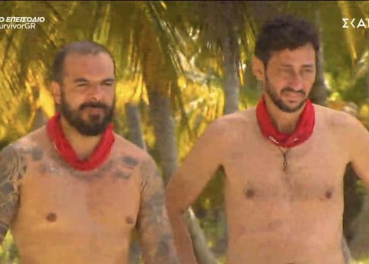 Survivor: Τρελό γλέντι στο twitter με τον Τριαντάφυλλο και τον Πάνο Καλλίδη – Τα σχόλια που θα σας κάνουν να “κλάψετε” από τα γέλια