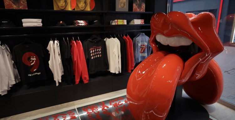 Oι Rolling Stones θα κυκλοφορήσουν μπάρες σοκολάτας -Τι θα βρει κάποιος στην μπουτίκ τους στο Λονδίνο