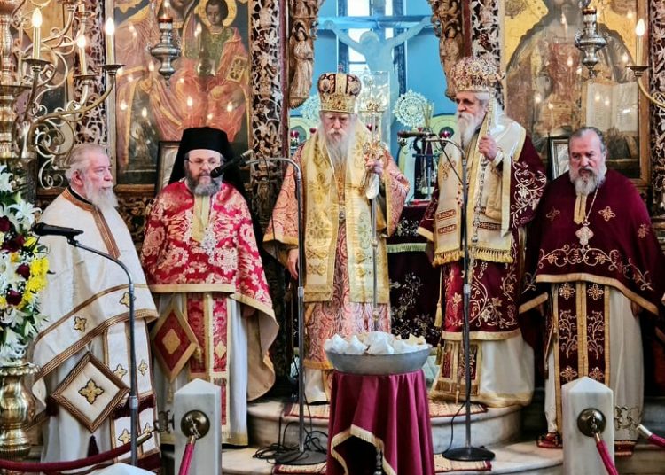 Πρωτόγνωρος και λιτός λόγω Covid-19, ο εορτασμός του Αγίου Χαραλάμπους στον Πύργο.