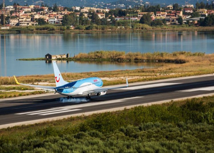 Στην Περιφέρεια μεταφέρεται η “μάχη” για τις αφίξεις τουριστών. Tι κάνει η ΠΔΕ για την Ηλεία; – Ερωτήματα