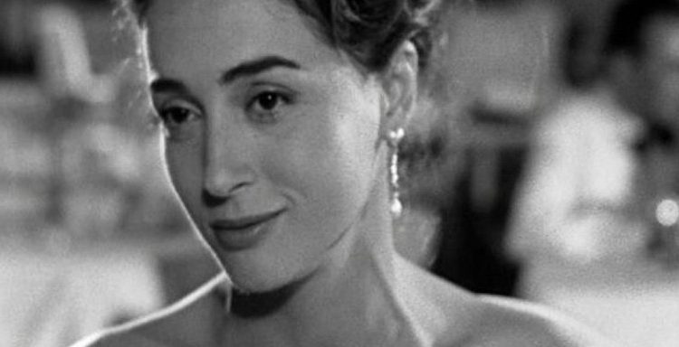 Σπάνια φωτογραφία: Η Ελλη Λαμπέτη στην πρώτη της κινηματογραφική εμφάνιση – Μόλις 20 ετών [εικόνα]