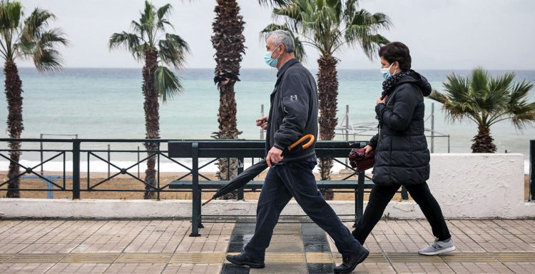 Ορια ηλικίας: Ποιες μητέρες μπορούν να συνταξιοδοτηθούν στα 60 εντός του 2021 -Τα 5 «παράθυρα»